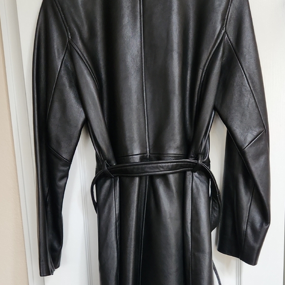 Kenneth Cole Black Leather Jacket with Classic Tailored Look and Matching Belt S - Picture 4 of 4